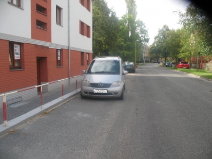 Poškození čelního okna vozidla - případ č. 277210.16